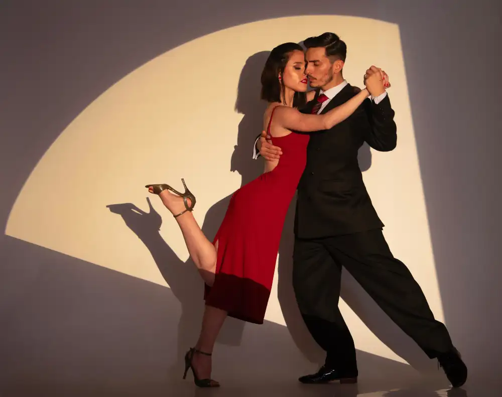 Foto de los directores bailando Tango